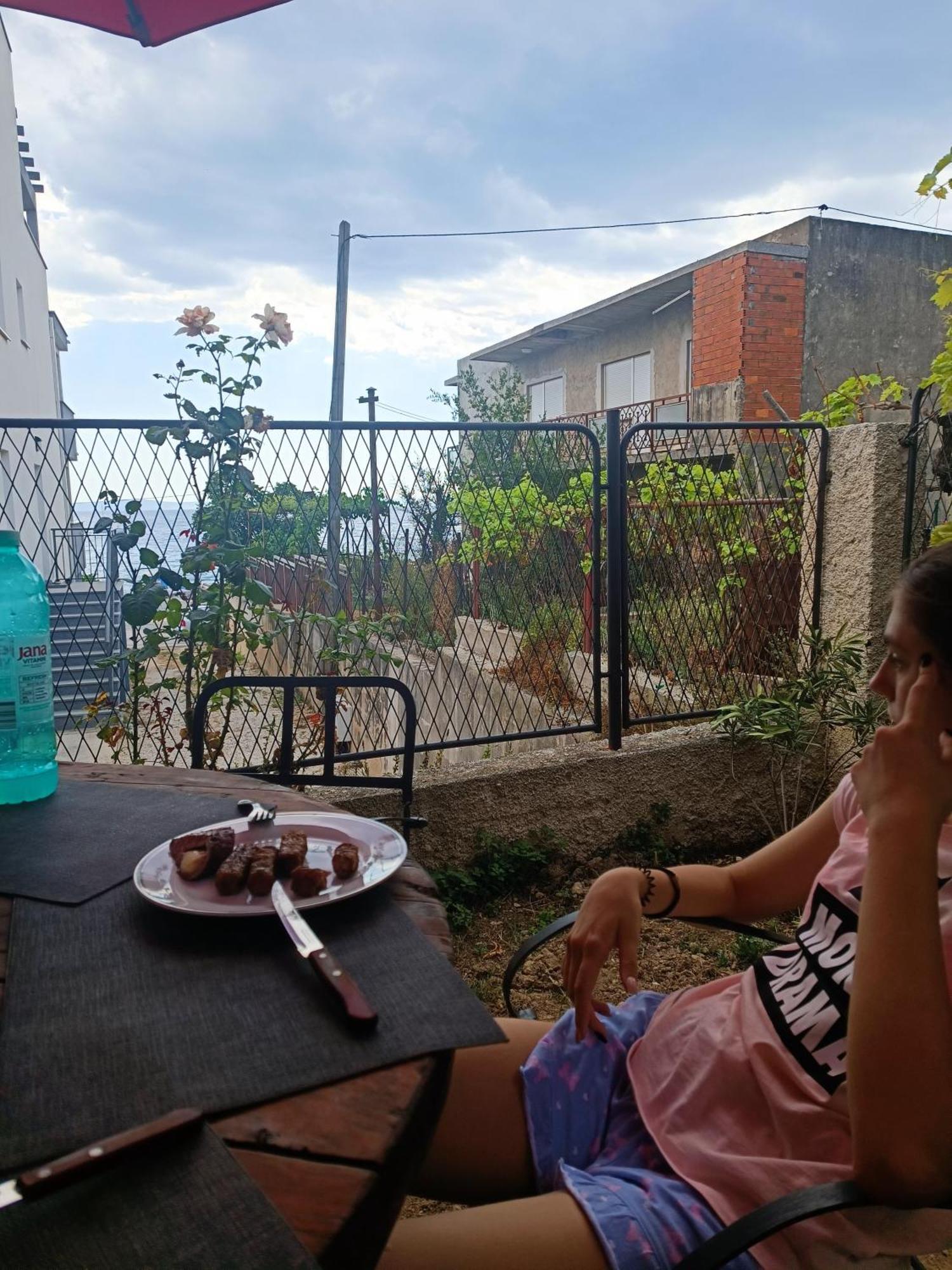 Apartman Dag Подстрана Экстерьер фото
